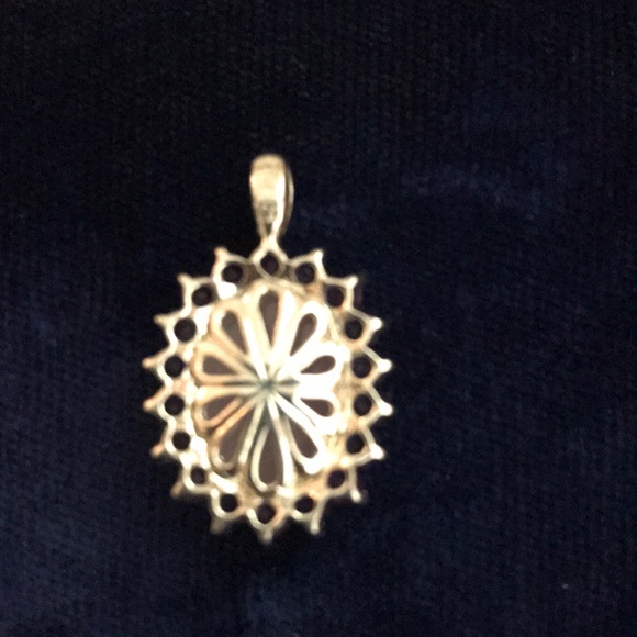 Michelle Albala Rose Quartz Enhancer Pendant - Picture 5 of 8